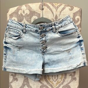 Stylish Light Blue Denim Shorts